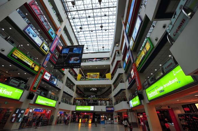 Địa điểm mua sắm ở Singapor Funan Digital Mall